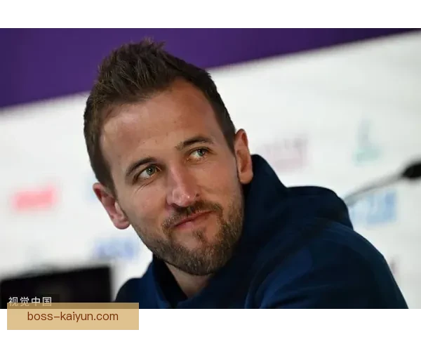 哈里·凯恩远射技艺再现，助力球队逆转表现亮眼