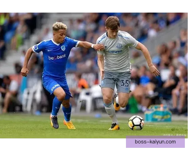 亨克战术调整后近期表现稳健，竞争力持续提升晰