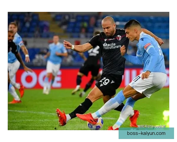 莱万多夫斯基国家德比破门，状态回暖表现稳健